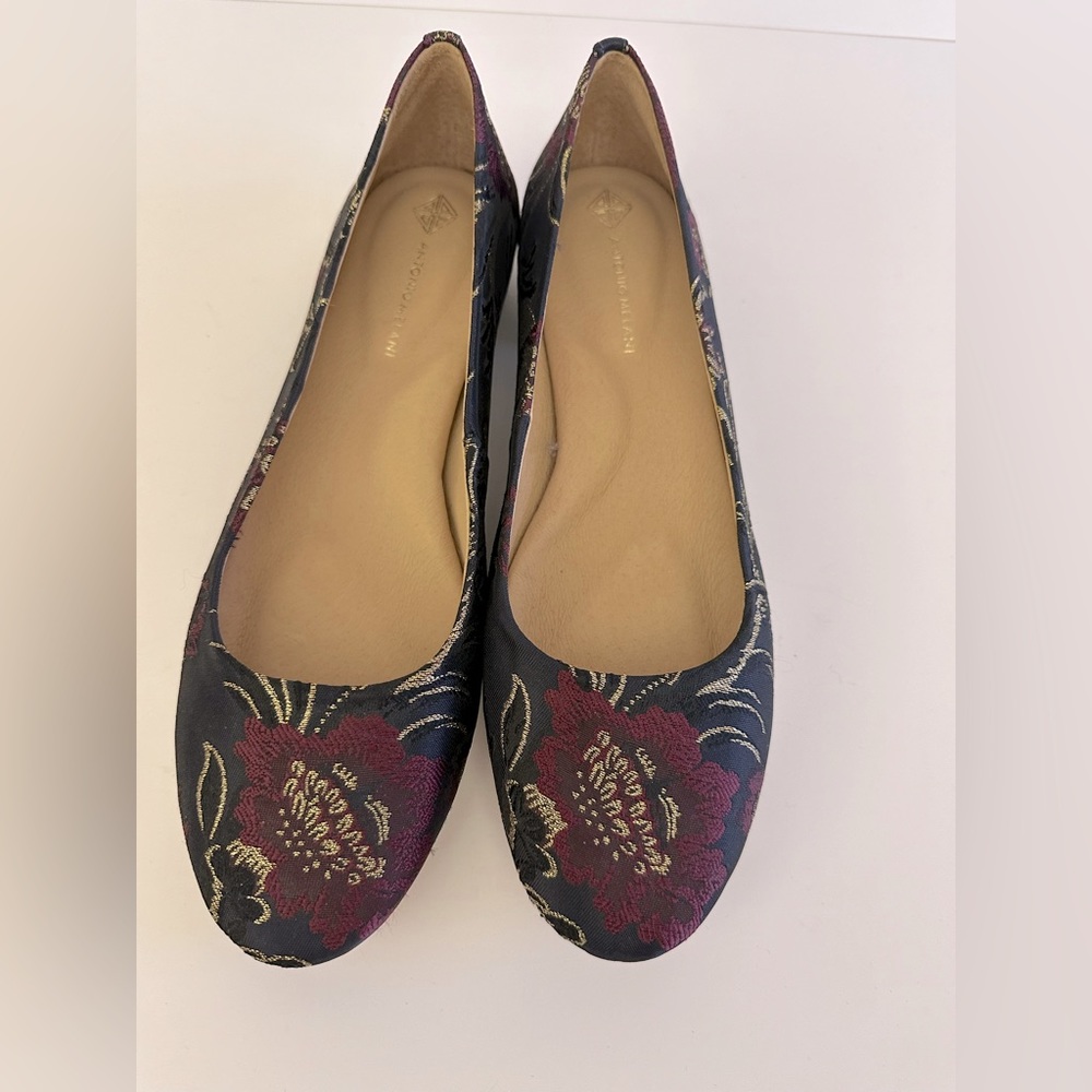 Antonio Melani Brocade Ballet Flat NWOT 8M